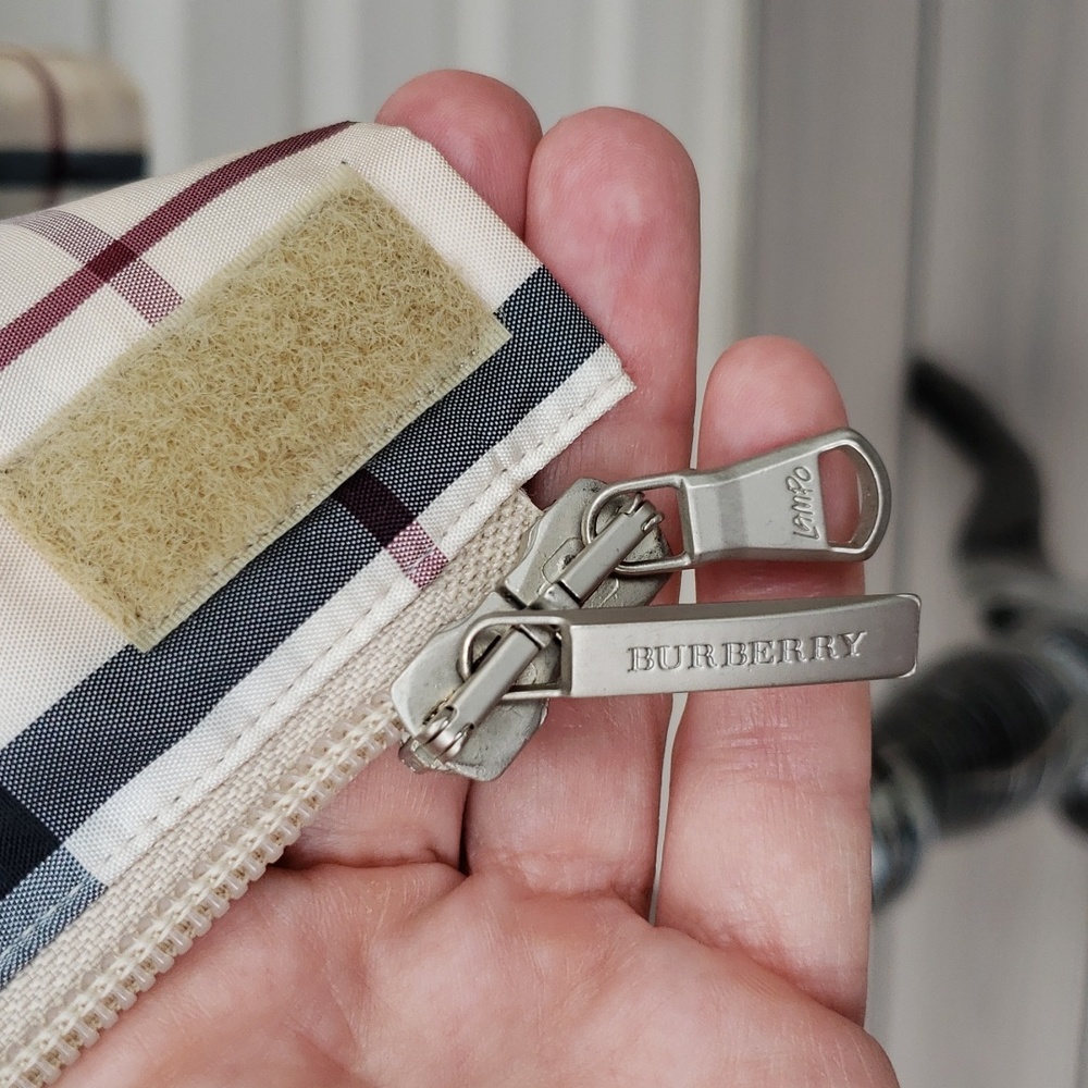 AUTHENTICATED BURBERRY CHECK PLAID LIGHTWEIGHT JACKET WINDBREAKER - Picture 5 of 13